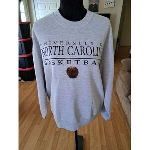 XL University North Carolina Basketball Long Sleeve Pullover Fleece Sweatshirt